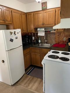 Cozy One-Bedroom Retreat in the Heart of Smithtown - 5