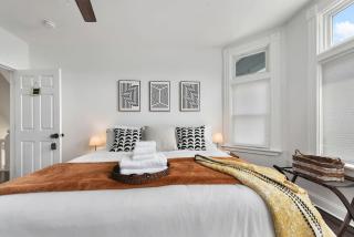 The Schenley Room on Beatty - 2