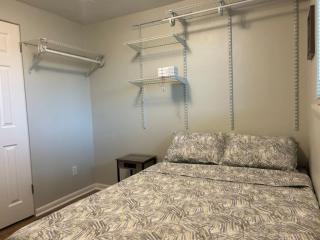 Cozy PVT Rm in Sunny Sarasota 1 - 7
