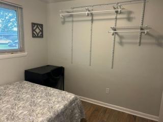 Cozy PVT Rm in Sunny Sarasota 1 - 5