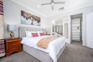 Cloverlea Spacious 4BR Yarra Valley Getaway - 7