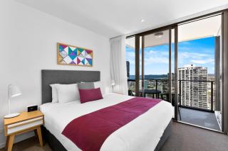 Broadbeach 2BR Ocean View Apt & Walk to Kurrawa Beach AVani 2706 - 3