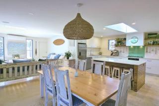 Sandy Feet Shoreline Serenity - 8