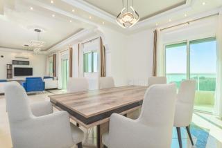Glint 3-Bedroom Apartment & Balcony in Aley - 6