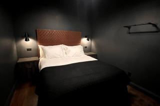 Hollyhock Suite 502 - 2