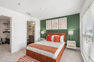 Chic 2BR King Bed Balcony Krog Market Steps to Beltline - 7
