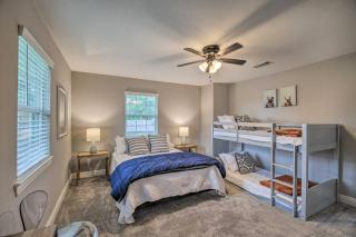 Large 6BR Escape - Free Parking, Sleeps 13 Guests - 7