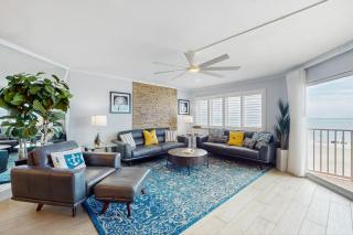 Beach Cottage 1208 - 0