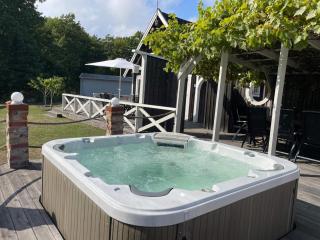 4 star holiday home in Drottningskär - 5