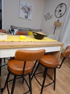 Lemon Place - 9