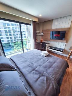 Dusit Grand Park - Modern Studio Pool View - 0