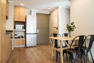 Stylish 2BR Urban Getaway in Providencia - 9
