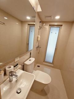 Thane's First Hidden door studio - Hiranandani Estate - 4