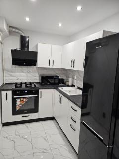 Astoria apartment - 1