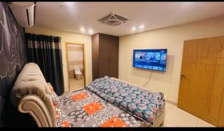 Magnum towar - Islamabad - 3