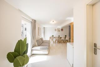 P2 Premium-Suite, 4 Zimmer, 105qm, Parkplatz - Halle an der Saale - 2