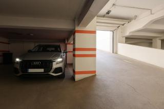 Mid Velvet Apartment, Free Parking, Self Check-in - 8