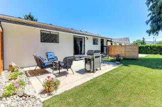 Short Walk to DT/ AC/Gas Fire Pit/BBQ/Coffee Bar - 8