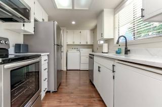 Short Walk to DT/ AC/Gas Fire Pit/BBQ/Coffee Bar - 4