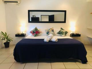 Ocean Lovers Hostel & Apartments - 3