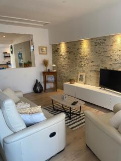 Charming stone house, with private garden - 8