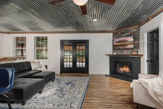 The Lodge At Our Texas Ranch - 7