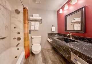 Four Queens Hotel and Casino - 9