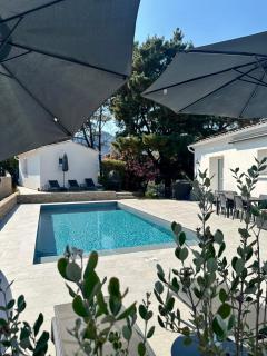 Appartement avec terrasse privée et piscine - 5