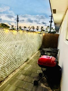 Modern Hollywood Beach Retreat 2BDx2BTH - Games, WiFi, AC - 7