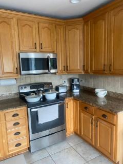 Cozy Gurnee Home Near Six Flags and Base - 5