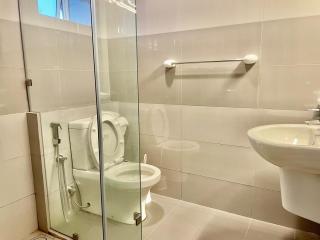 Beachfront Two Bedroom Apartment near Colombo area - 9