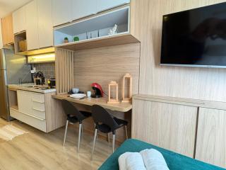 Apartamento Inteiro no Caminho Árvores - 9