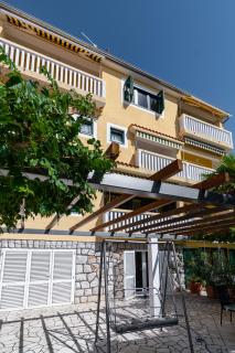 Apartments by the sea Crikvenica - 5585 - 2