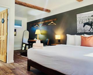 Elk Antler Inn - Thermopolis - 7
