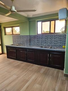 Royal Renaissance - 6