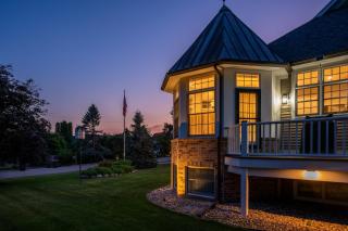 Tranquil Family Retreat - for 10 - 2