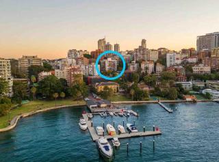 Waterview Sunny Oasis 2BR with harbour views and pool - 2