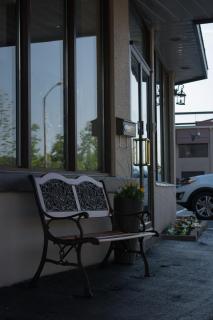 River Rapids Inn - 1