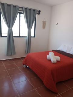 Charming family home in an exclusive gated condo - Caucel - 4