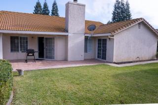 Modern Merced Haven near Merced College and UC Merced - 2