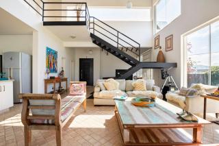 Recanto na represa em condomínio com portaria - 0