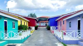 Guest Favorite - Central - Gated - 2 Bedrooms - 6