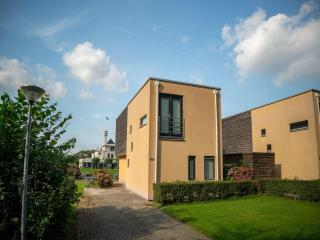 Waterfront Retreat in Drenthe - 9