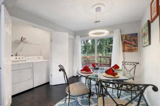 Beautiful Marietta GA 3 Bedroom 2 and a half Bath - 4