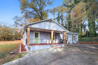 Beautiful Marietta GA 3 Bedroom 2 and a half Bath - 0