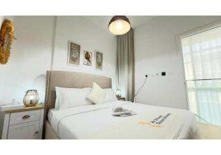 Stonecrest 2BR Poolside Relaxation - Prime Masdar City Location Near Masdar Park - 3