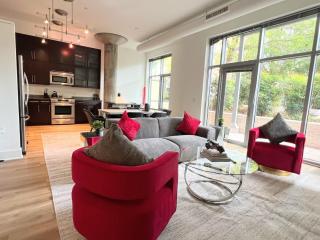 The Tysons Corner Suite I 4 beds - 8