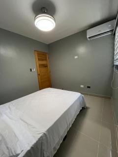 Moderno Apartamento Boca Chica, 5 minutos del Aeropuerto - 1