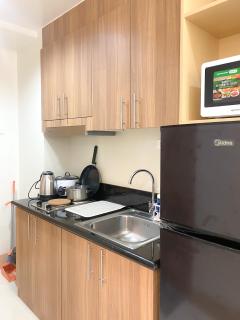 Oval Shore Residences 1BR by JBCo - 8