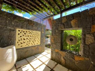 Luxe tropical villa - 9